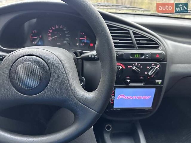 Чорний Деу Сенс, об'ємом двигуна 1.3 л та пробігом 268 тис. км за 2850 $, фото 3 на Automoto.ua