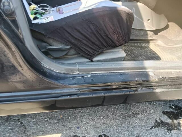 Черный Дэу Сенс, объемом двигателя 1.3 л и пробегом 200 тыс. км за 1400 $, фото 6 на Automoto.ua