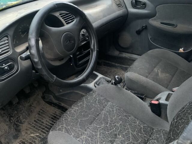 Чорний Деу Сенс, об'ємом двигуна 1.3 л та пробігом 225 тис. км за 690 $, фото 5 на Automoto.ua