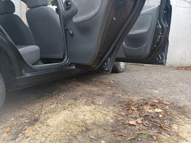 Черный Дэу Сенс, объемом двигателя 1.5 л и пробегом 198 тыс. км за 2200 $, фото 16 на Automoto.ua