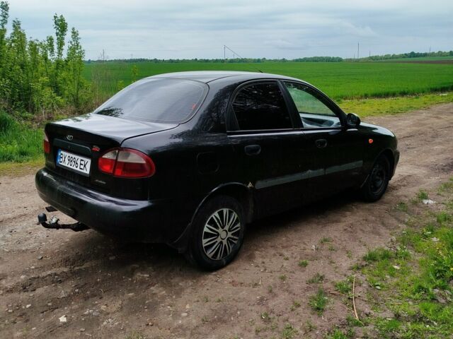 Черный Дэу Сенс, объемом двигателя 1.5 л и пробегом 2 тыс. км за 1800 $, фото 2 на Automoto.ua