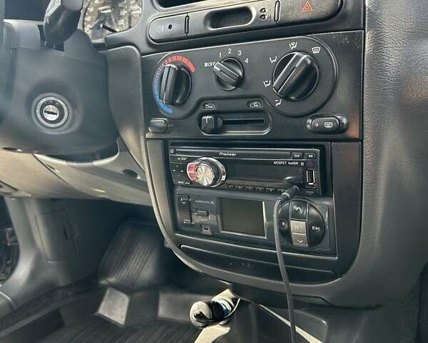 Чорний Деу Сенс, об'ємом двигуна 1.3 л та пробігом 94 тис. км за 3500 $, фото 5 на Automoto.ua