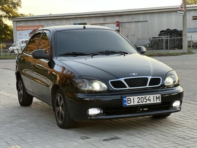 Черный Дэу Сенс, объемом двигателя 1.5 л и пробегом 250 тыс. км за 2599 $, фото 4 на Automoto.ua