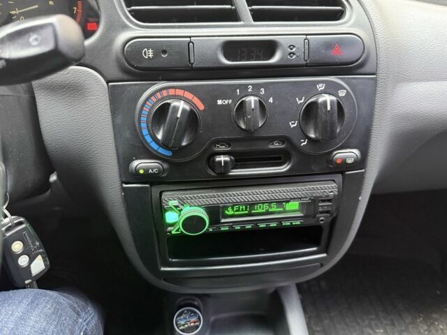 Черный Дэу Сенс, объемом двигателя 1.5 л и пробегом 175 тыс. км за 2600 $, фото 7 на Automoto.ua