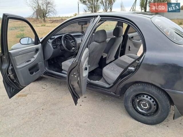 Чорний Деу Сенс, об'ємом двигуна 1.5 л та пробігом 181 тис. км за 3277 $, фото 4 на Automoto.ua