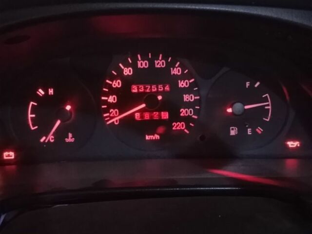 Черный Дэу Сенс, объемом двигателя 1.5 л и пробегом 3 тыс. км за 2400 $, фото 4 на Automoto.ua