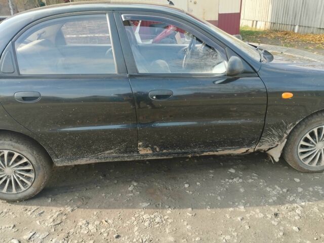 Чорний Деу Сенс, об'ємом двигуна 1.5 л та пробігом 150 тис. км за 1048 $, фото 2 на Automoto.ua