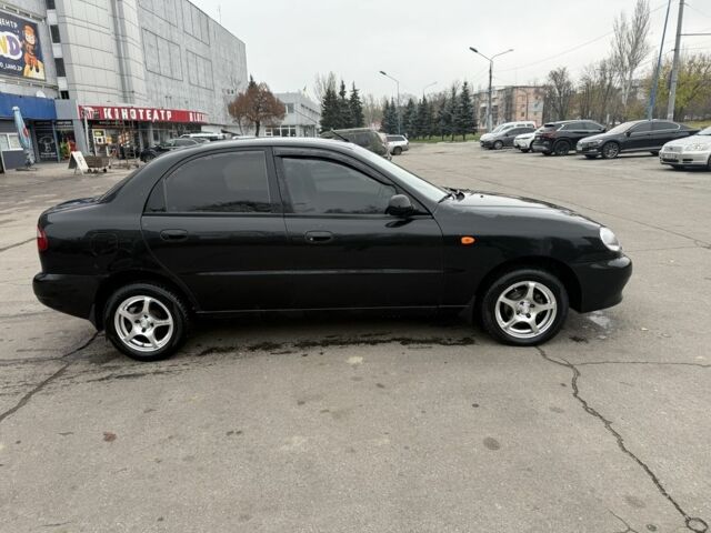 Черный Дэу Сенс, объемом двигателя 1.5 л и пробегом 187 тыс. км за 2500 $, фото 1 на Automoto.ua