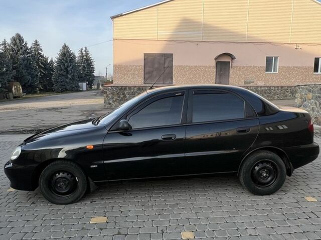 Черный Дэу Сенс, объемом двигателя 1.5 л и пробегом 156 тыс. км за 3200 $, фото 2 на Automoto.ua