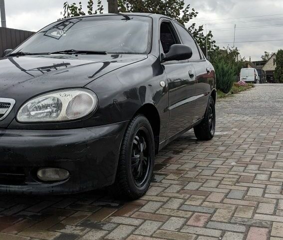 Черный Дэу Сенс, объемом двигателя 1.5 л и пробегом 280 тыс. км за 2000 $, фото 13 на Automoto.ua