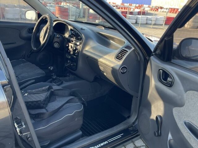 Черный Дэу Сенс, объемом двигателя 1.4 л и пробегом 177 тыс. км за 1750 $, фото 6 на Automoto.ua