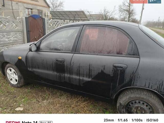 Черный Дэу Сенс, объемом двигателя 1.6 л и пробегом 230 тыс. км за 2000 $, фото 4 на Automoto.ua