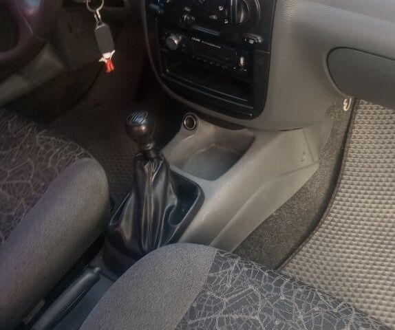 Чорний Деу Сенс, об'ємом двигуна 1.5 л та пробігом 164 тис. км за 2500 $, фото 3 на Automoto.ua