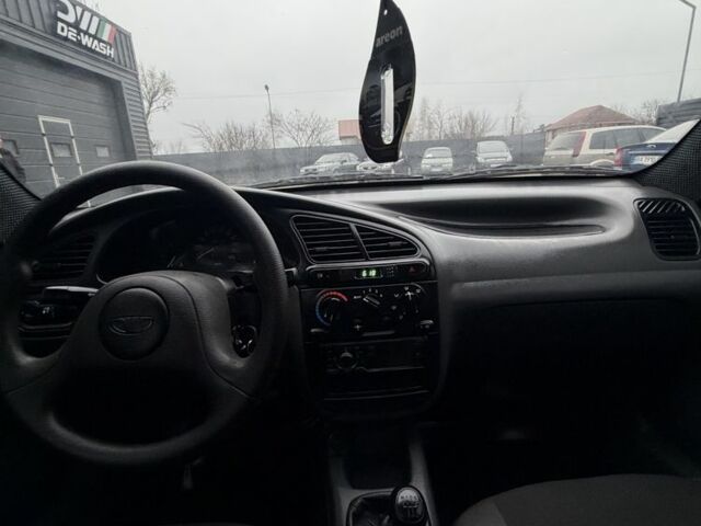 Черный Дэу Сенс, объемом двигателя 1.5 л и пробегом 170 тыс. км за 3400 $, фото 18 на Automoto.ua