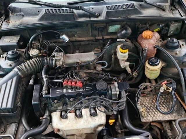 Чорний Деу Сенс, об'ємом двигуна 1.5 л та пробігом 208 тис. км за 1300 $, фото 3 на Automoto.ua