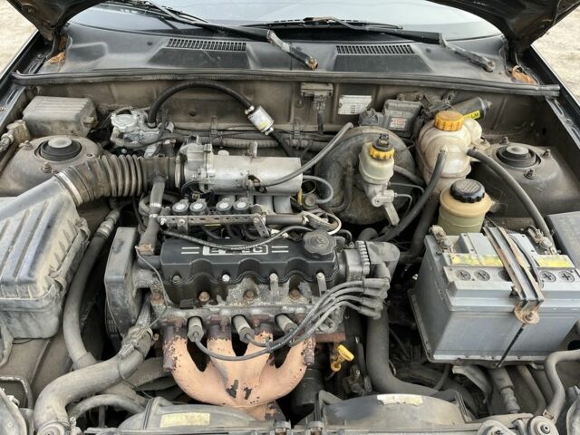 Черный Дэу Сенс, объемом двигателя 1.5 л и пробегом 270 тыс. км за 2500 $, фото 4 на Automoto.ua