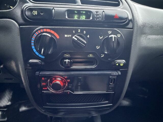 Черный Дэу Сенс, объемом двигателя 1.5 л и пробегом 170 тыс. км за 3400 $, фото 22 на Automoto.ua