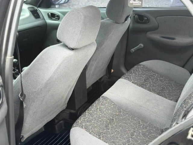 Черный Дэу Сенс, объемом двигателя 1.5 л и пробегом 125 тыс. км за 1600 $, фото 3 на Automoto.ua