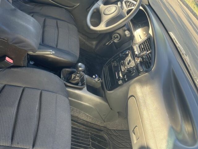 Чорний Деу Сенс, об'ємом двигуна 1.4 л та пробігом 300 тис. км за 1787 $, фото 14 на Automoto.ua