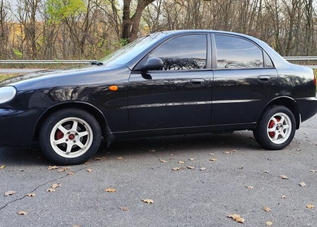 Деу Сенс 2008 у Лубнах на Automoto.ua Чорний Деу Сенс, об'ємом двигуна 1.5 л та пробігом 153 тис. км за 2550 $, фото 1 на Automoto.ua