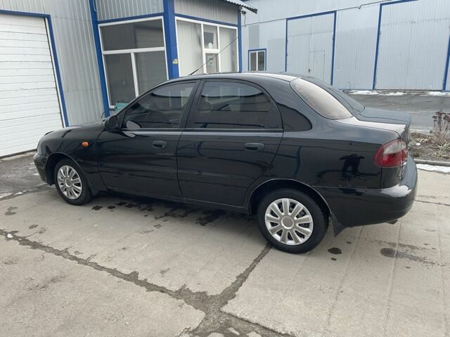 Черный Дэу Сенс, объемом двигателя 1.5 л и пробегом 293 тыс. км за 2200 $, фото 2 на Automoto.ua