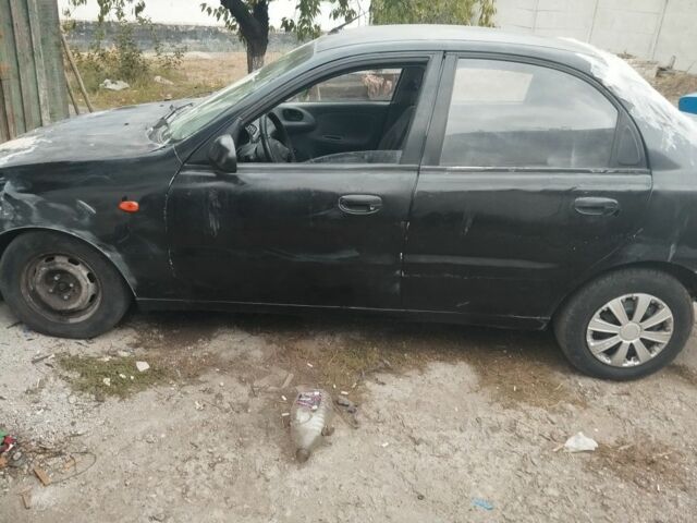 Дэу Сенс 2008 в Днепре (Днепропетровске) на Automoto.ua Черный Дэу Сенс, объемом двигателя 1.5 л и пробегом 225 тыс. км за 700 $, фото 1 на Automoto.ua