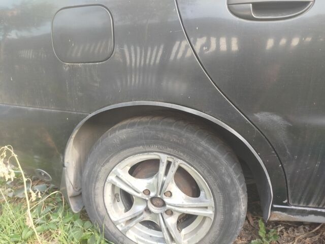 Черный Дэу Сенс, объемом двигателя 1.5 л и пробегом 300 тыс. км за 1800 $, фото 5 на Automoto.ua