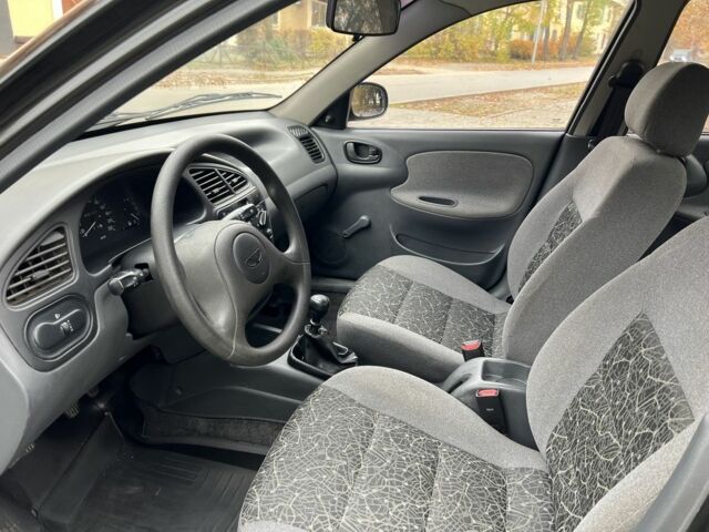 Чорний Деу Сенс, об'ємом двигуна 1.4 л та пробігом 89 тис. км за 2999 $, фото 16 на Automoto.ua