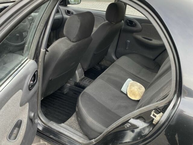 Черный Дэу Сенс, объемом двигателя 1.5 л и пробегом 300 тыс. км за 2300 $, фото 6 на Automoto.ua