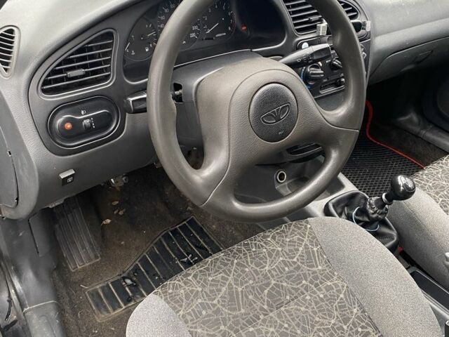 Чорний Деу Сенс, об'ємом двигуна 1.5 л та пробігом 2 тис. км за 1650 $, фото 4 на Automoto.ua