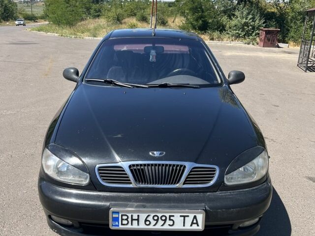 Черный Дэу Сенс, объемом двигателя 1.4 л и пробегом 220 тыс. км за 2300 $, фото 6 на Automoto.ua