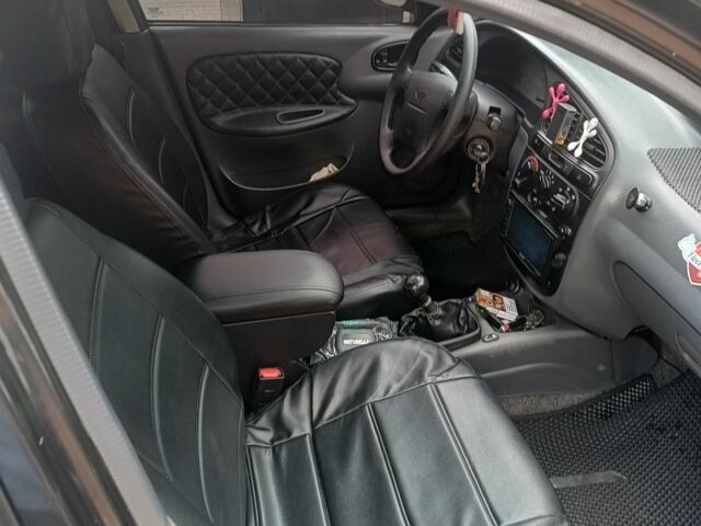 Черный Дэу Сенс, объемом двигателя 1.5 л и пробегом 173 тыс. км за 2800 $, фото 3 на Automoto.ua