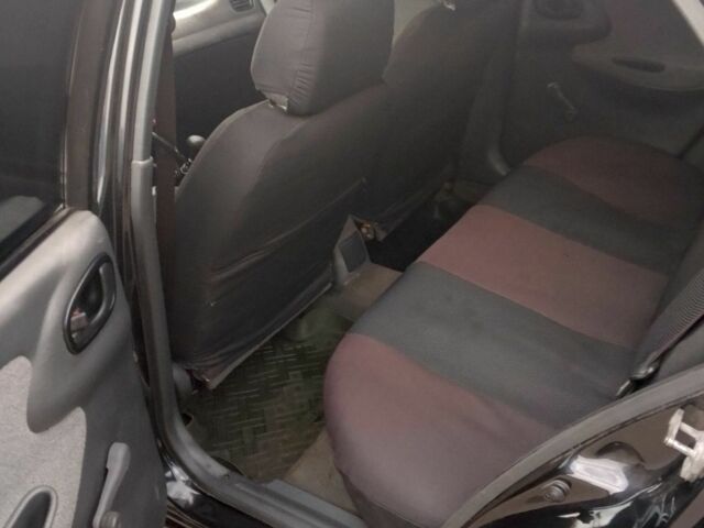 Чорний Деу Сенс, об'ємом двигуна 1.5 л та пробігом 230 тис. км за 2000 $, фото 6 на Automoto.ua