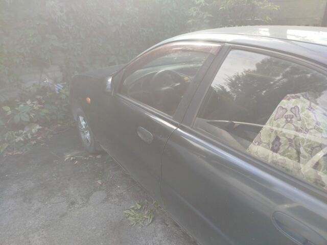 Черный Дэу Сенс, объемом двигателя 1.5 л и пробегом 300 тыс. км за 1800 $, фото 2 на Automoto.ua