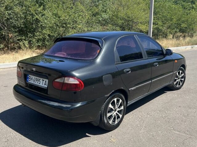 Черный Дэу Сенс, объемом двигателя 1.4 л и пробегом 220 тыс. км за 2300 $, фото 2 на Automoto.ua