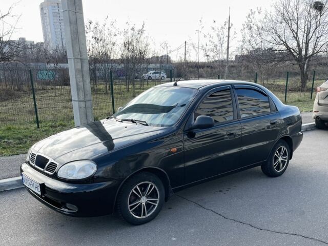 Черный Дэу Сенс, объемом двигателя 1.6 л и пробегом 326 тыс. км за 2700 $, фото 1 на Automoto.ua