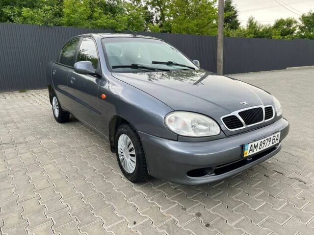 Черный Дэу Сенс, объемом двигателя 1.6 л и пробегом 108 тыс. км за 2700 $, фото 4 на Automoto.ua