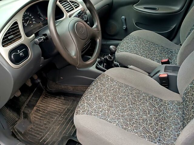 Черный Дэу Сенс, объемом двигателя 1.3 л и пробегом 0 тыс. км за 2200 $, фото 5 на Automoto.ua