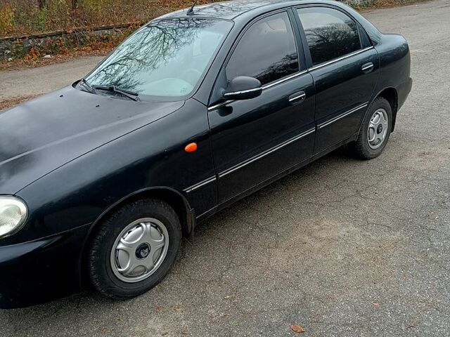 Черный Дэу Сенс, объемом двигателя 1.3 л и пробегом 0 тыс. км за 2200 $, фото 2 на Automoto.ua