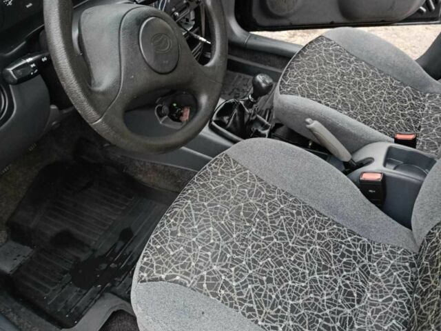 Чорний Деу Сенс, об'ємом двигуна 1.5 л та пробігом 83 тис. км за 2950 $, фото 5 на Automoto.ua