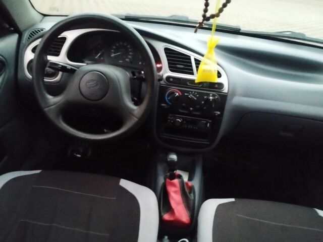 Черный Дэу Сенс, объемом двигателя 0 л и пробегом 150 тыс. км за 1800 $, фото 5 на Automoto.ua