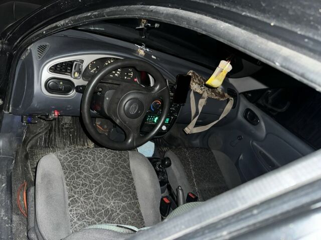 Чорний Деу Сенс, об'ємом двигуна 1.3 л та пробігом 80 тис. км за 1400 $, фото 4 на Automoto.ua