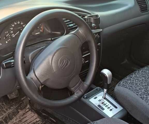 Черный Дэу Сенс, объемом двигателя 0 л и пробегом 111 тыс. км за 3650 $, фото 6 на Automoto.ua