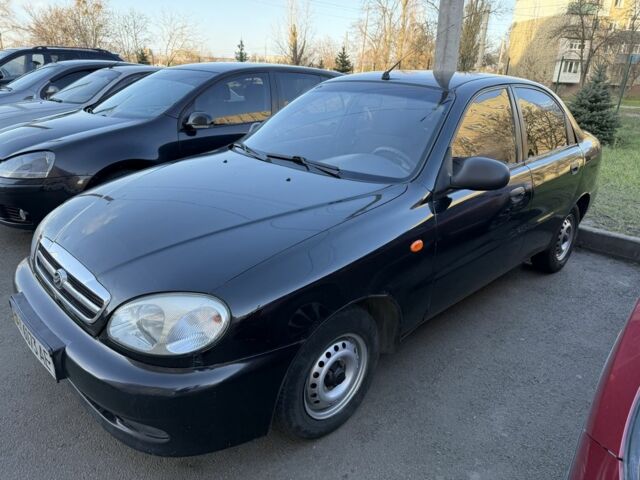 Чорний Деу Сенс, об'ємом двигуна 1.5 л та пробігом 196 тис. км за 2000 $, фото 2 на Automoto.ua