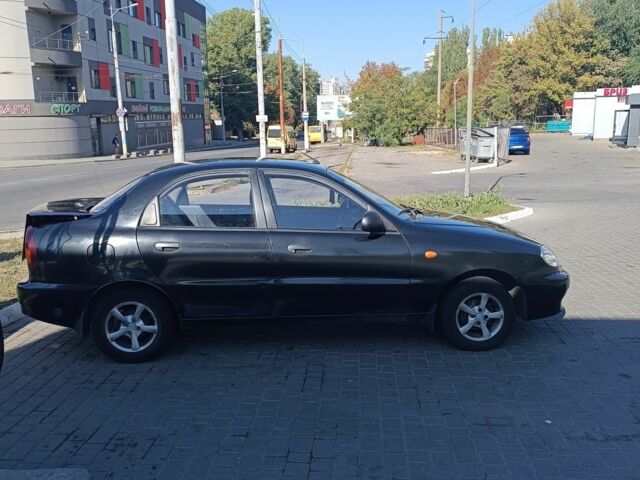 Чорний Деу Сенс, об'ємом двигуна 1.5 л та пробігом 192 тис. км за 2000 $, фото 4 на Automoto.ua
