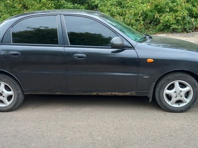 Черный Дэу Сенс, объемом двигателя 0 л и пробегом 200 тыс. км за 2700 $, фото 3 на Automoto.ua