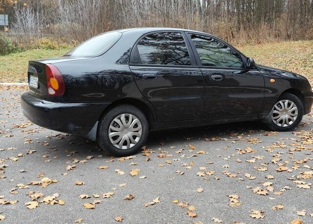 Черный Дэу Сенс, объемом двигателя 1.5 л и пробегом 200 тыс. км за 2450 $, фото 5 на Automoto.ua