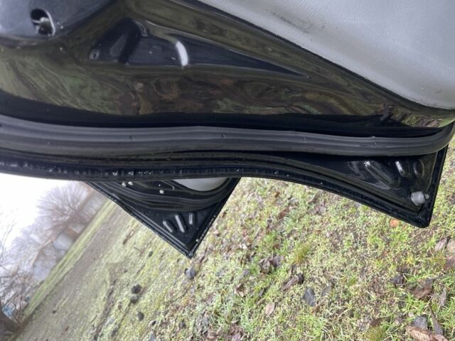 Черный Дэу Сенс, объемом двигателя 1.3 л и пробегом 110 тыс. км за 2600 $, фото 12 на Automoto.ua