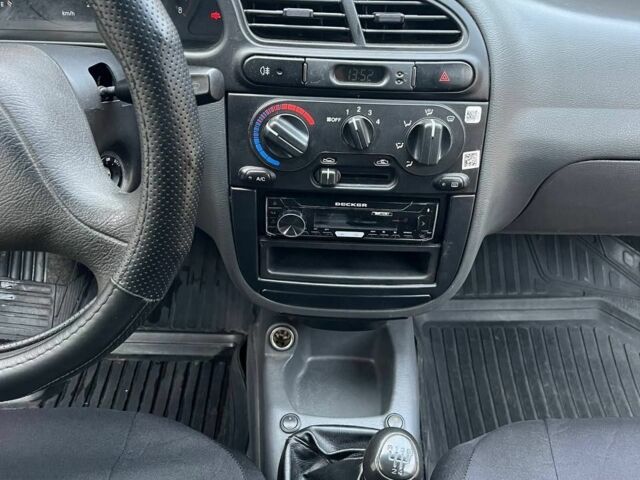 Черный Дэу Сенс, объемом двигателя 1.5 л и пробегом 115 тыс. км за 4500 $, фото 5 на Automoto.ua