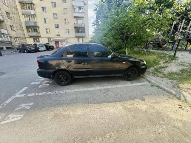 Черный Дэу Сенс, объемом двигателя 1.3 л и пробегом 200 тыс. км за 2500 $, фото 1 на Automoto.ua